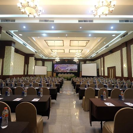 Pandanaran Hotel سيمارانغ المظهر الخارجي الصورة