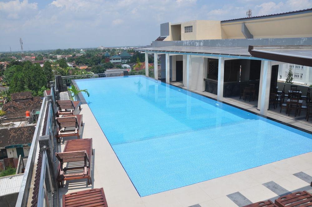 Pandanaran Hotel سيمارانغ المظهر الخارجي الصورة