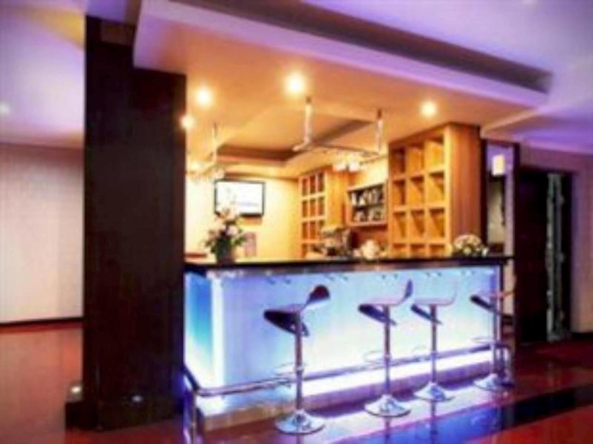 Pandanaran Hotel سيمارانغ المظهر الخارجي الصورة