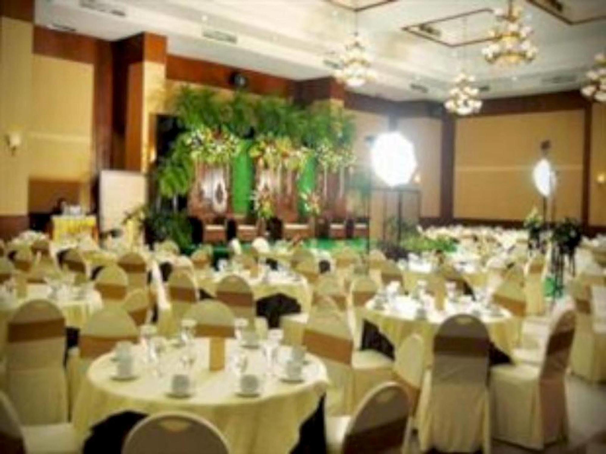 Pandanaran Hotel سيمارانغ المظهر الخارجي الصورة
